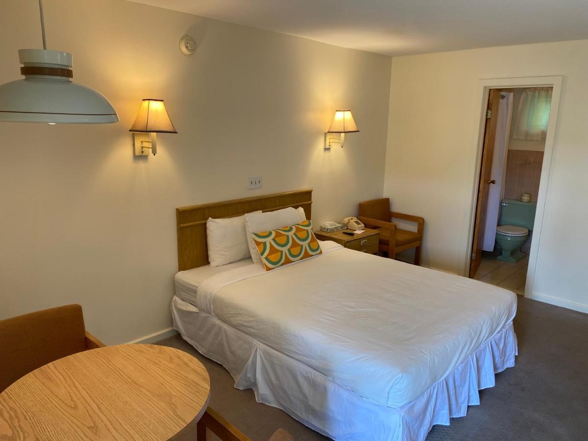 Catskill Mountain Lodge Palenville Bagian luar foto